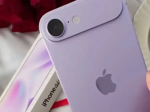 Box Kemasan iPhone 17