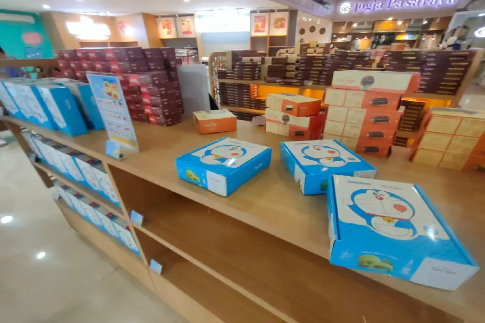 Kemasan Bakpia Kukus Tugu Jogja X Doraemon