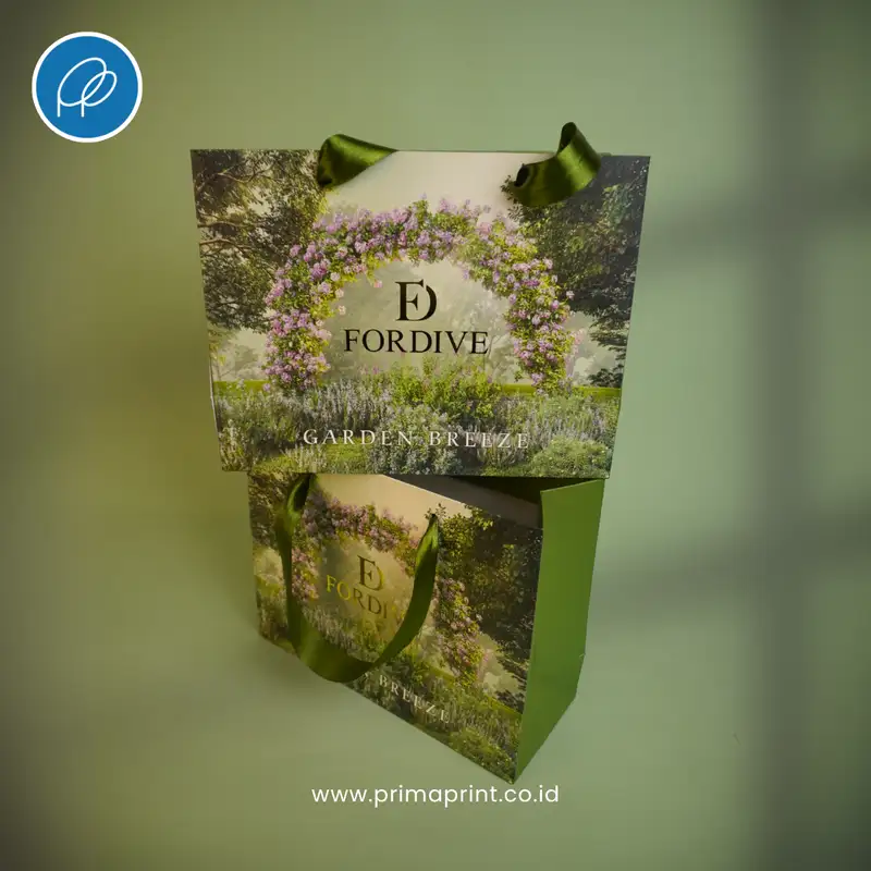 Paper Bag dengan Tali Pita