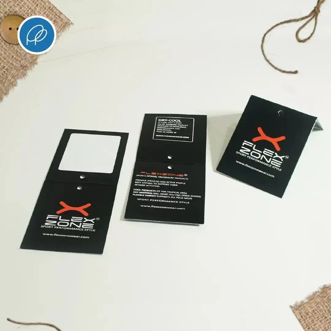 Small art paper hang tag sample